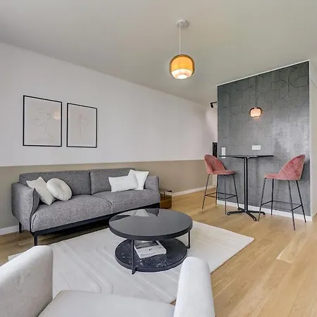 Luxury 1 Bedroom In Kirchberg Luxembourg